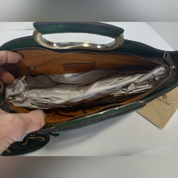 NWT Patricia Nash Valletta Tooled Leather Satchel with Crossbody Strap, Green - Picture 8 of 12